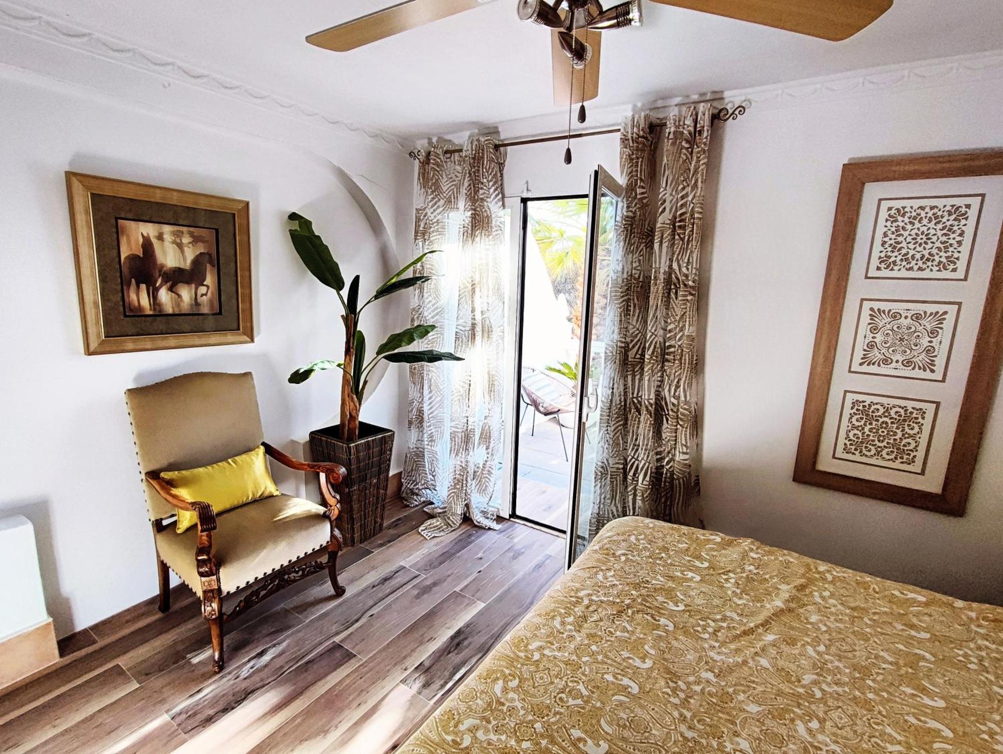 Cortijo Pennymaria Poolside Apartment Near Montefrio With Stunning Views Exterior photo